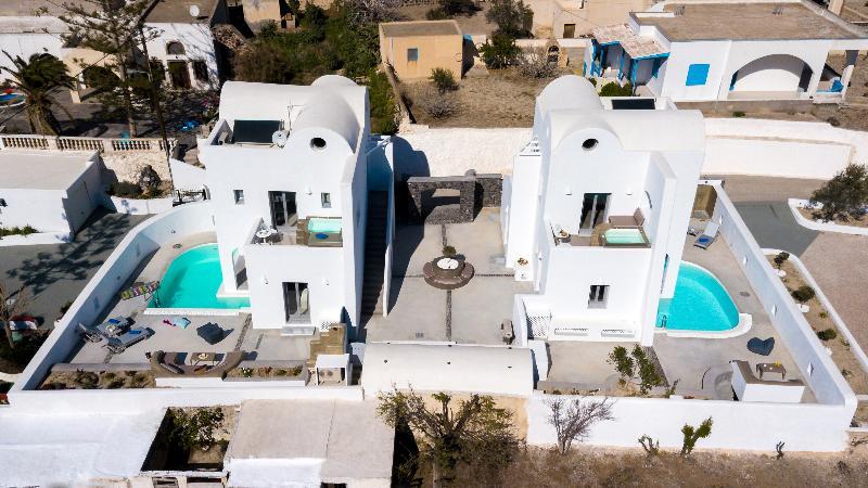 White Harmony Suites Меґалохорі Екстер'єр фото