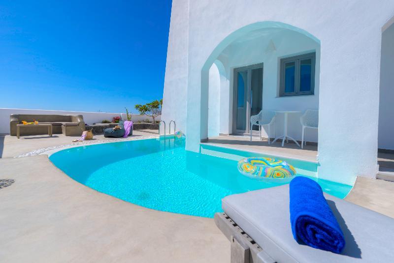 White Harmony Suites Меґалохорі Екстер'єр фото