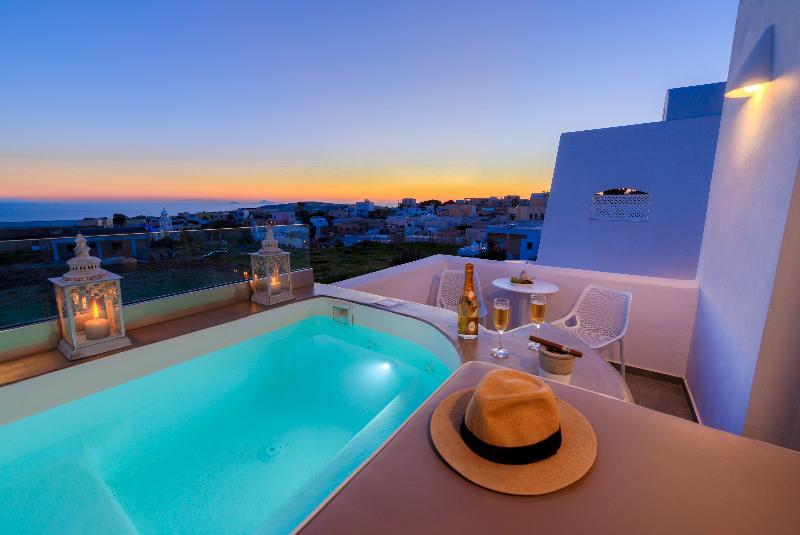White Harmony Suites Меґалохорі Екстер'єр фото